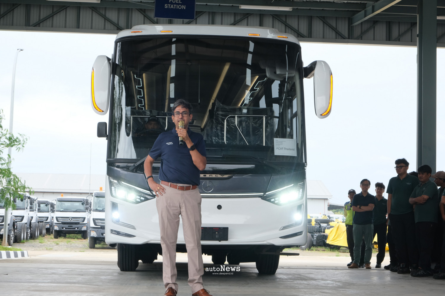 Commercial Vehicle Bus Mercedes-Benz Rakitan Indonesia – RESMI DIEKSPOR KE THAILAND