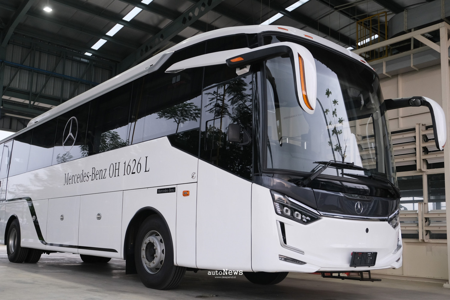 Commercial Vehicle Bus Mercedes-Benz Rakitan Indonesia – RESMI DIEKSPOR KE THAILAND