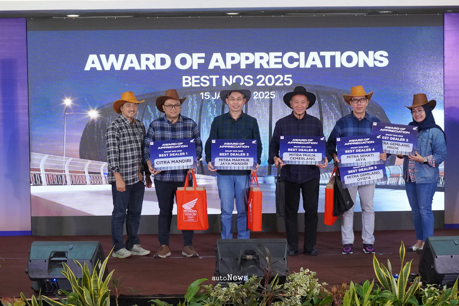 Dealers Meeting &amp; Gala Dinner WMS Gelar Dealers Meeting &amp; Gala Dinner – PERKUAT SINERGI DEALER