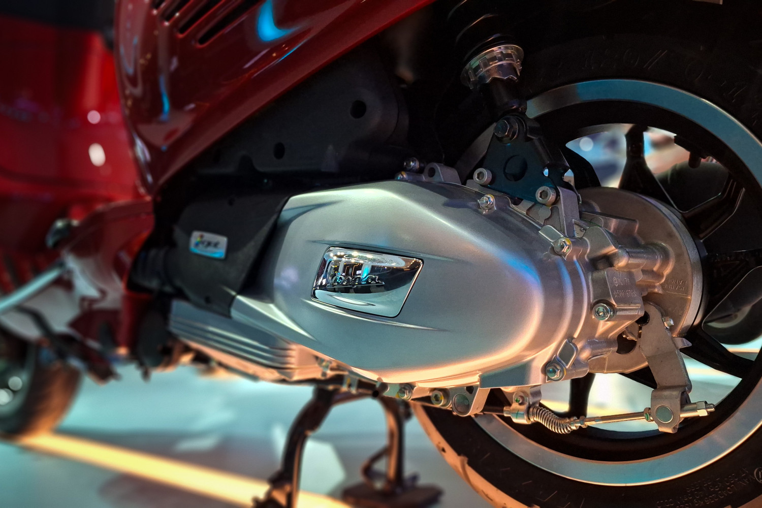 Motor Baru Vespa Primavera &amp; Sprint Naik Level! – KINI PAKAI MESIN 180 CC