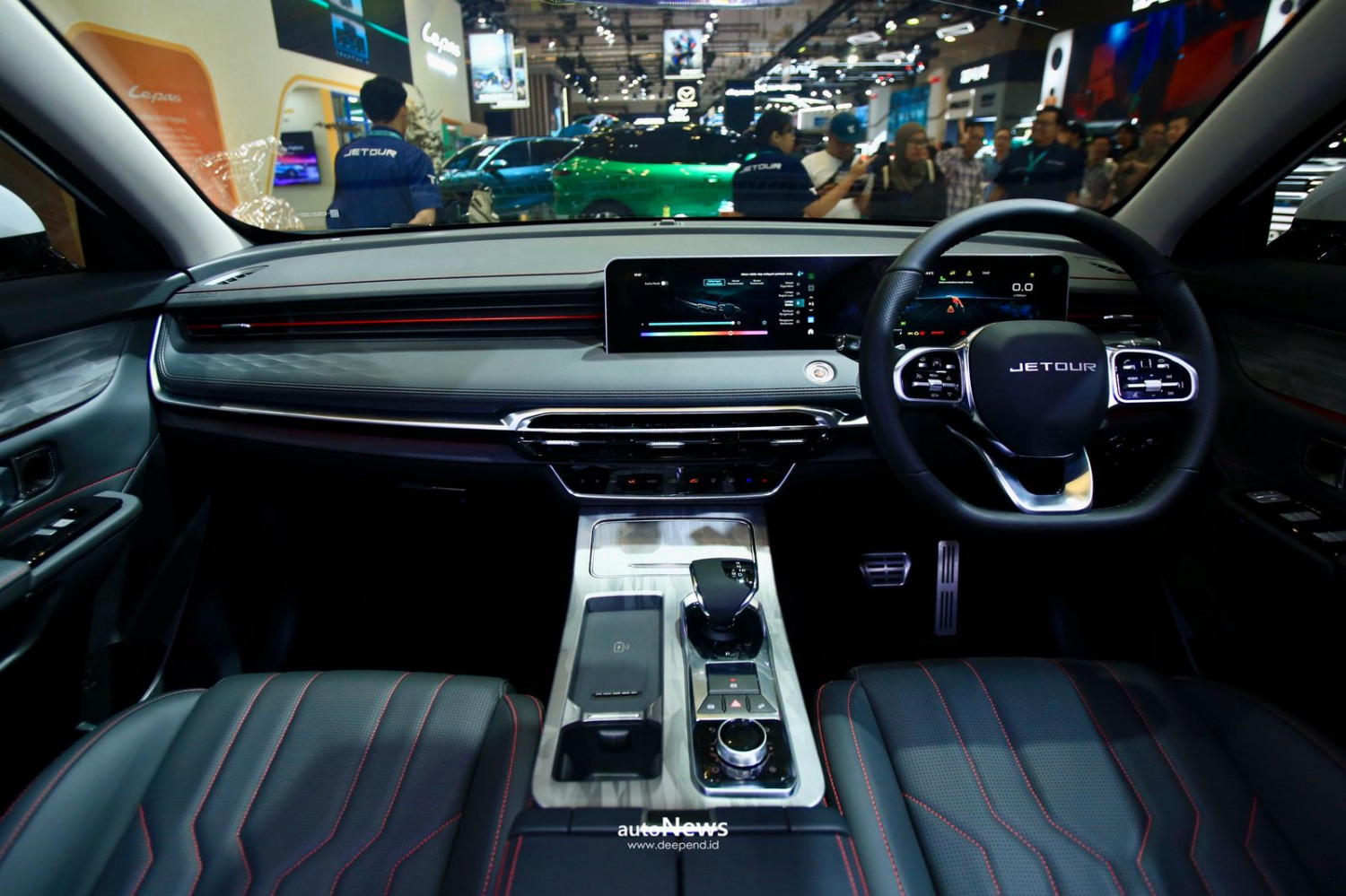 SUV Crossover JETOUR DASHING Inspira – FITUR LENGKAP, HARGA KOMPETITIF