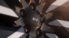 2024 Range Rover Electric teaser-4 2024 Range Rover Electric teaser-4