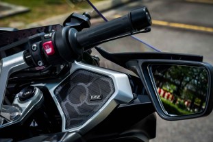 2025 BMW Motorrad R1300 RT Malaysia Triple Black - 13 2025 BMW Motorrad R1300 RT Malaysia Triple Black - 13
