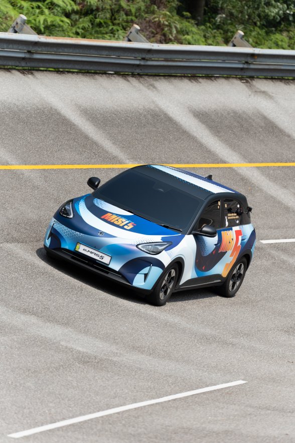 Proton-eMas-5-driving-official-Oct-2025-9 Proton-eMas-5-driving-official-Oct-2025-9