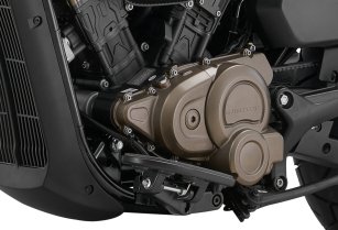 2025 QJMotor SRV250 AMT Detail - 2 2025 QJMotor SRV250 AMT Detail - 2