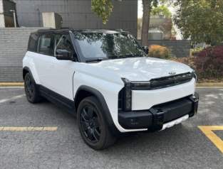 Chery-X3-Plus-based-on-iCaur-03T-China-1 Chery-X3-Plus-based-on-iCaur-03T-China-1