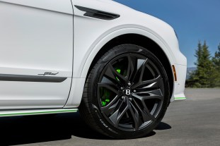2025 Bentley Bentayga Speed V8-10 2025 Bentley Bentayga Speed V8-10