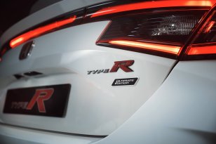2025 Honda Civic Type R Ultimate Edition Europe-4 2025 Honda Civic Type R Ultimate Edition Europe-4
