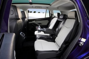 The all-new Volkswagen Tayron The all-new Volkswagen Tayron
