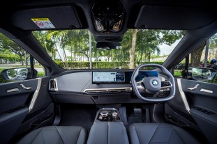 2025 BMW iX xDrive45 Sport Malaysia launch official-12 2025 BMW iX xDrive45 Sport Malaysia launch official-12