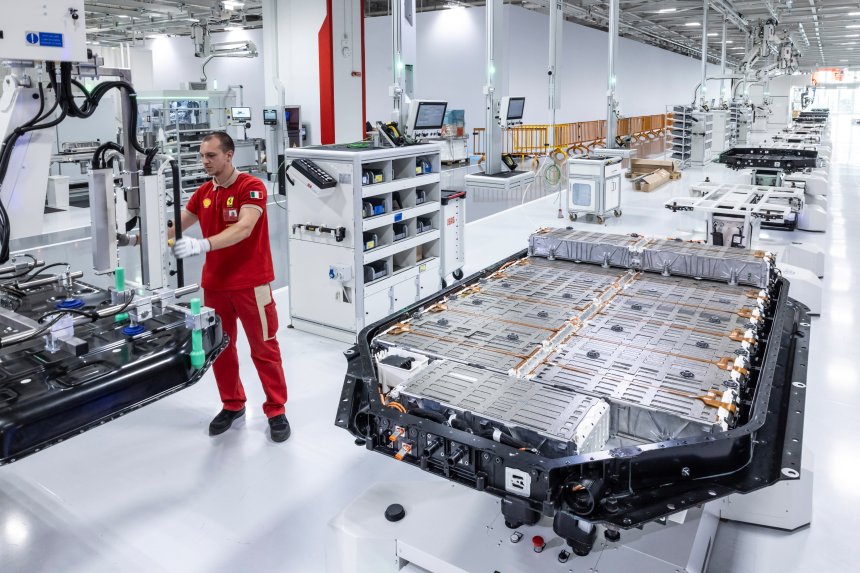 Ferrari E-Building EV component production-25 Ferrari E-Building EV component production-25