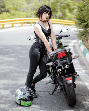 中野美月