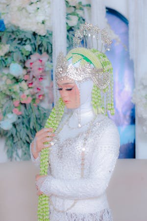 Indah Wibowo