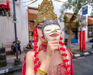 Tika Yulianto
