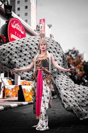 Dewi Hidayat