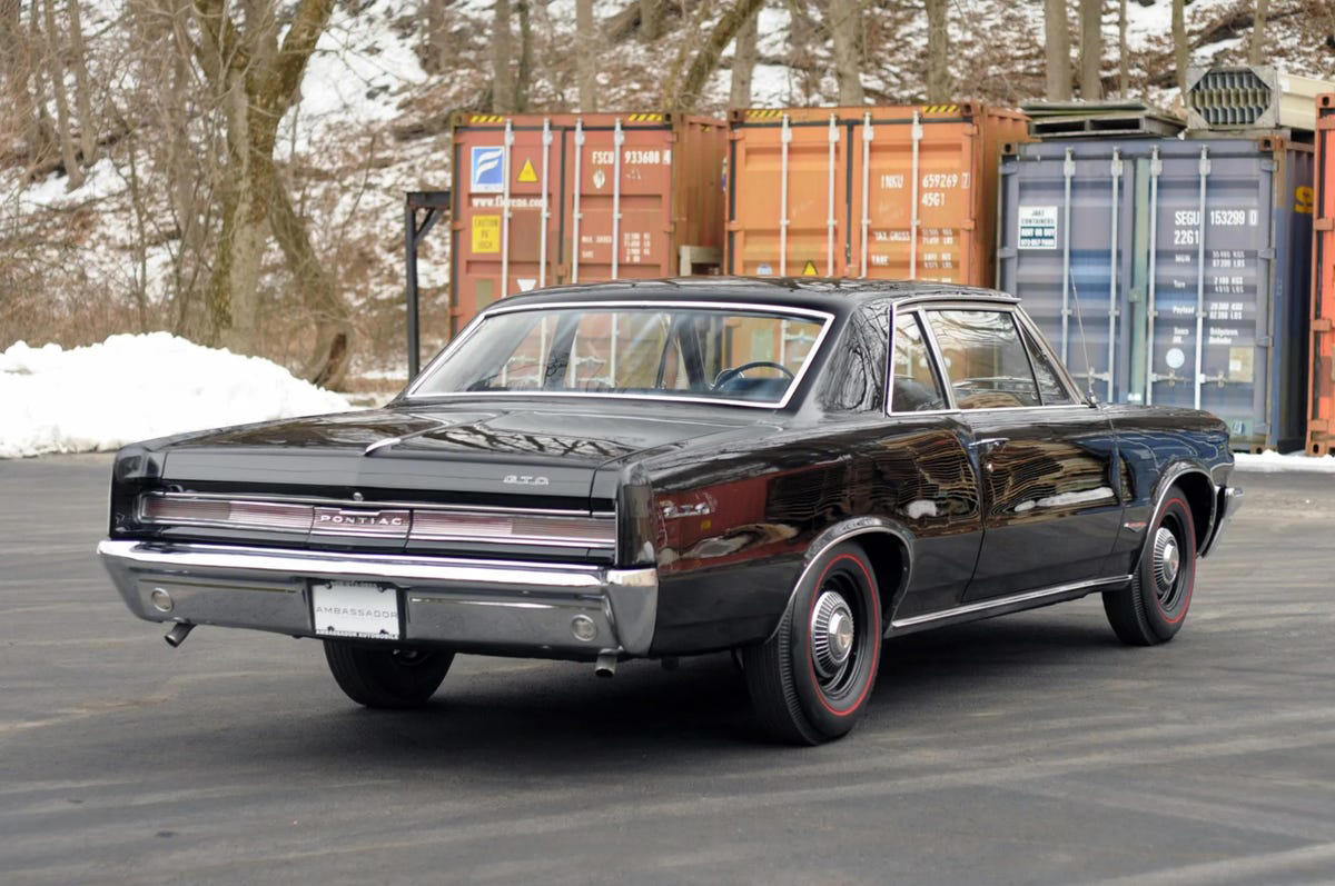 1964 Pontiac GTO Being Sold by the Original Owner's Family on BaT