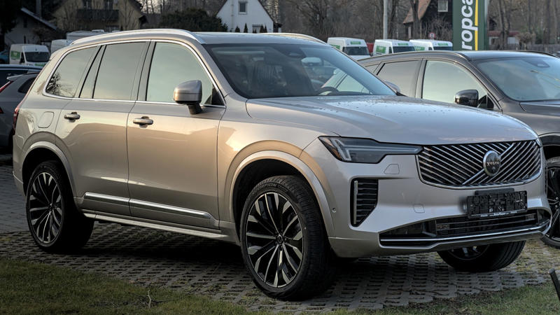 10. Volvo XC90
