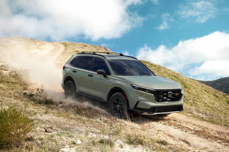 View Exterior Photos of the 2026 Honda CR-V Hybrid TrailSport