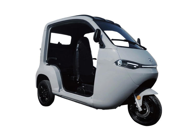 65万円の小型3輪EV「FAVICLE（ファビクル）」が登場。3人乗りで110km走行可能な電動トゥクトゥク