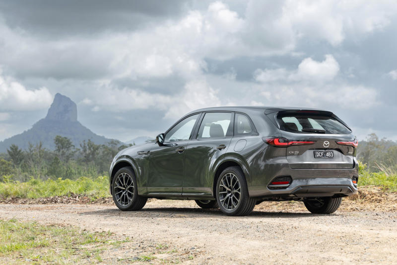 2025 Mazda CX-70 G50e Azami review