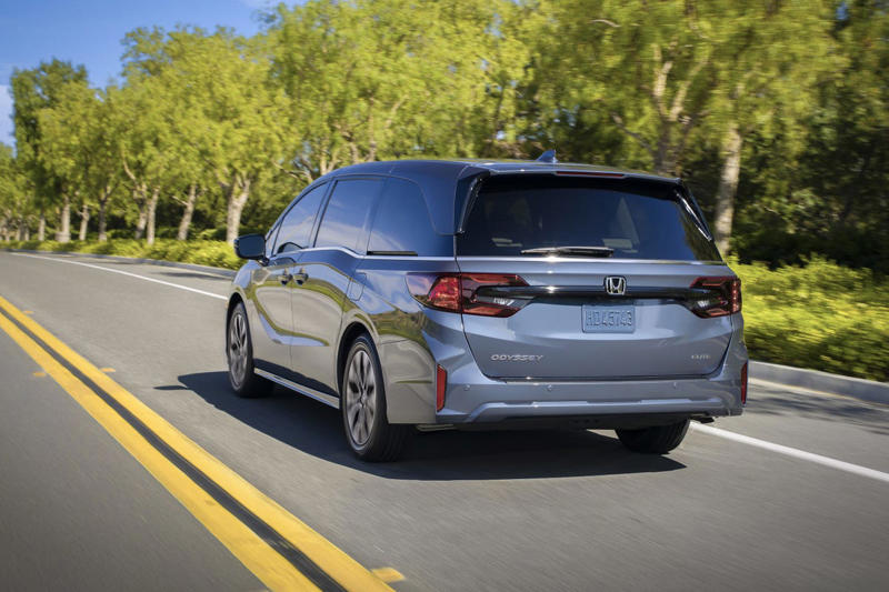 19 2025 Honda Odyssey.jpg