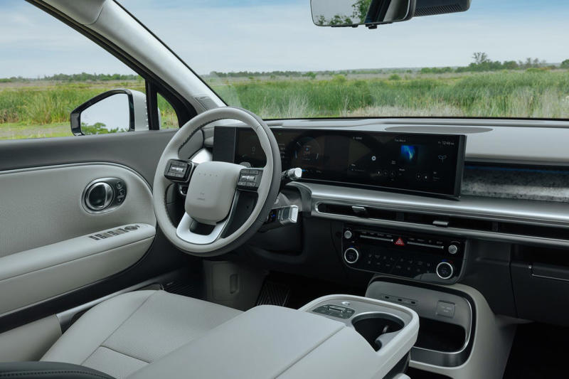 View Interior Photos of the 2026 Hyundai Ioniq 9
