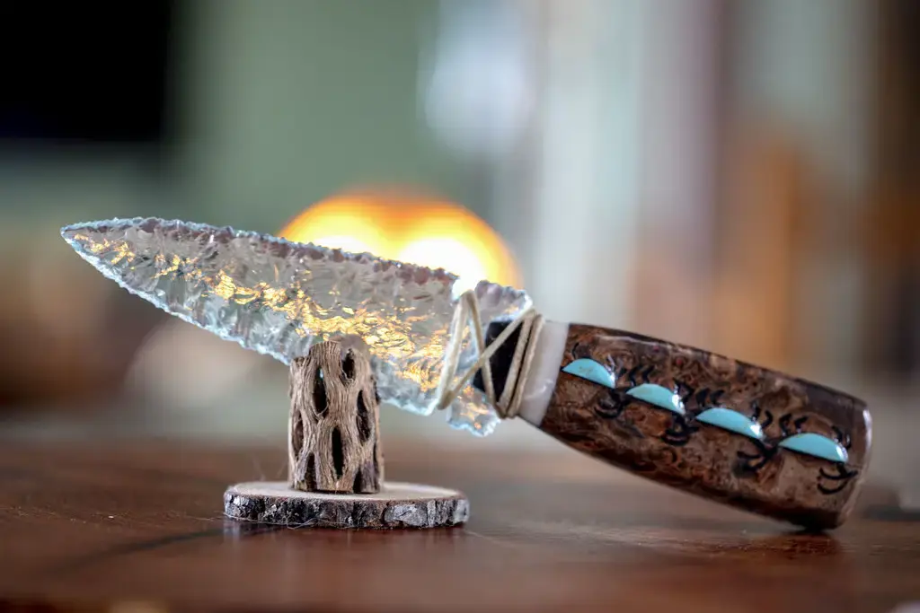 14. Glass Knife