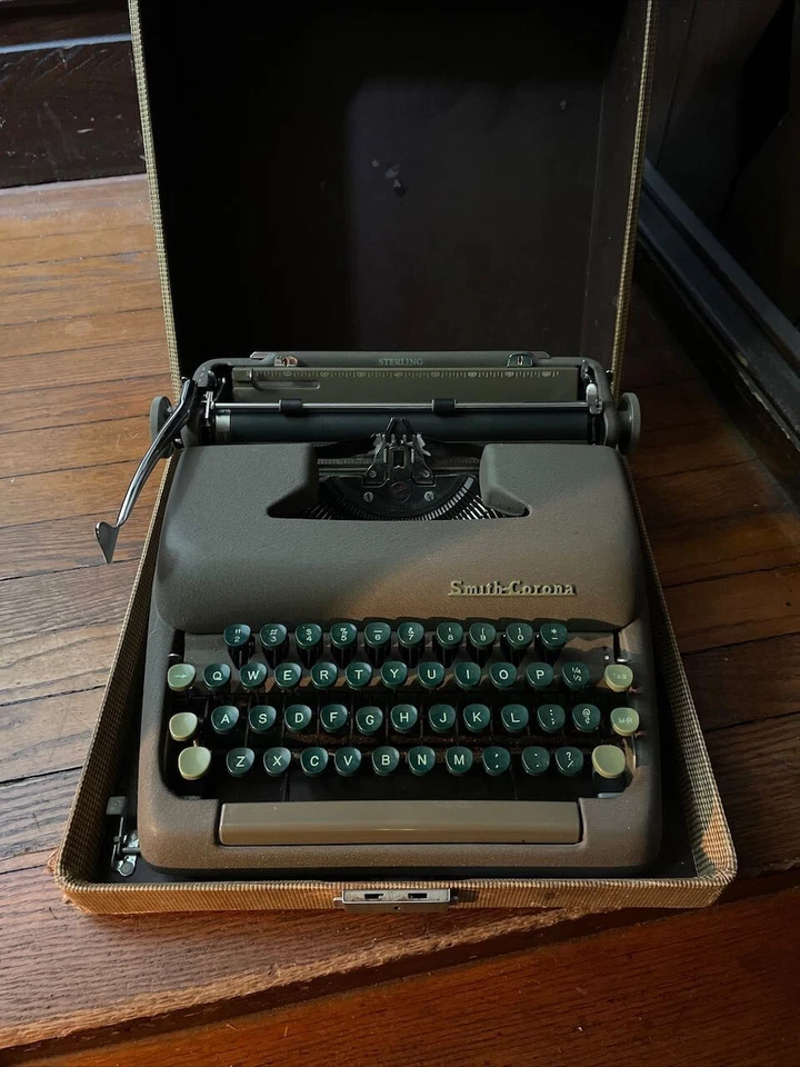 Smith Corona Sterling