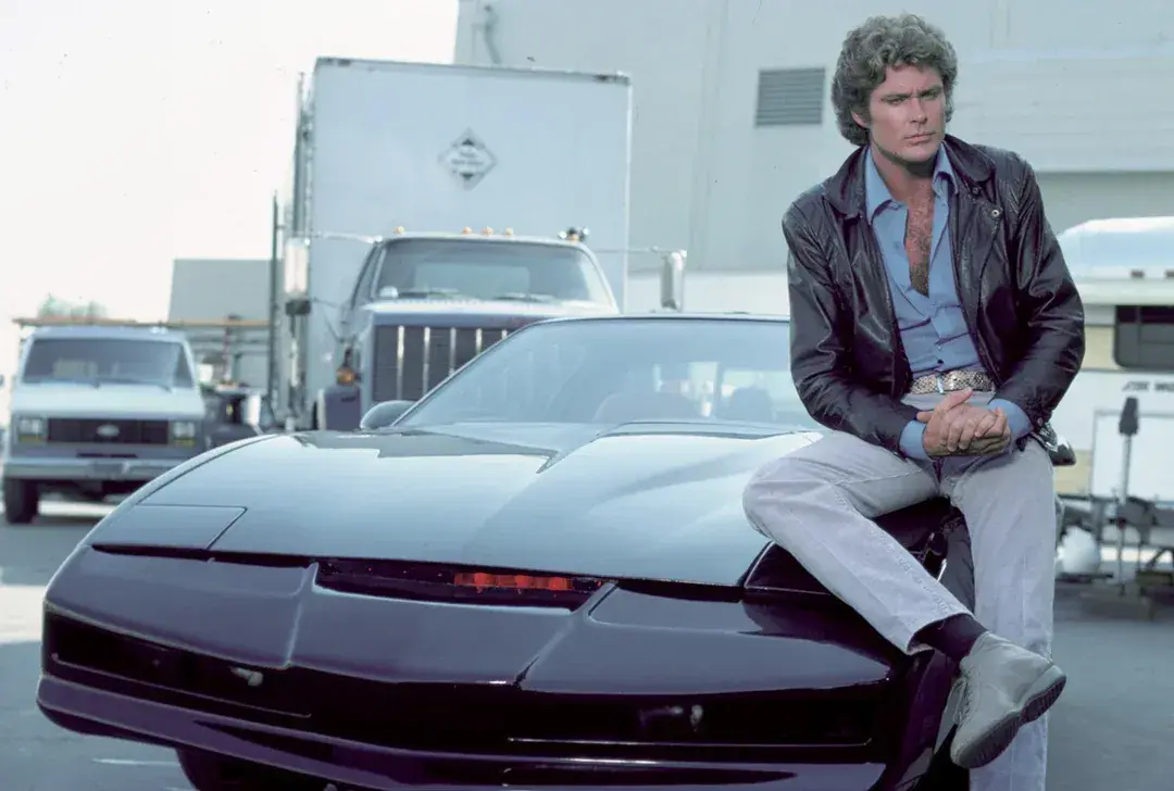 10. KITT: Knight Rider (1982-1986)