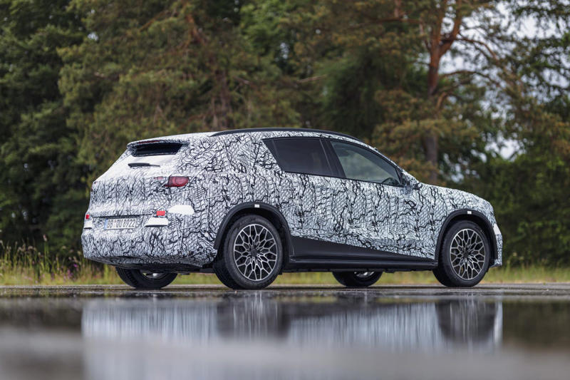 The Fully Electric Mercedes-Benz GLC Is a Huge Step Forward