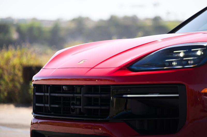 View Exterior Photos of the 2025 Porsche Cayenne GTS