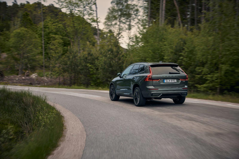 2026 Volvo XC60 Photo Gallery