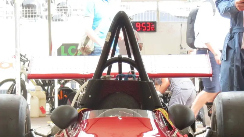 さらに美しいのは、運転することだ。