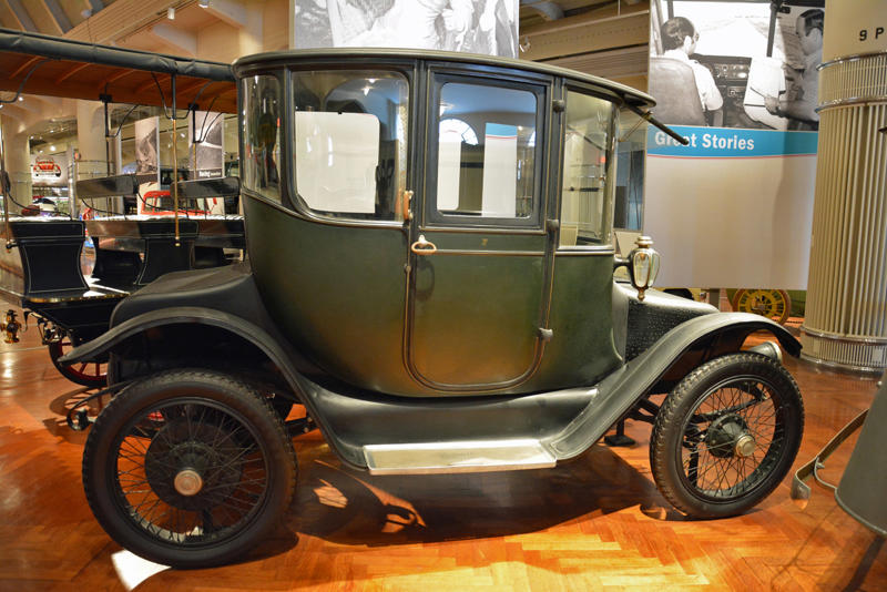 Detroit-Electric Model 47 (1914)