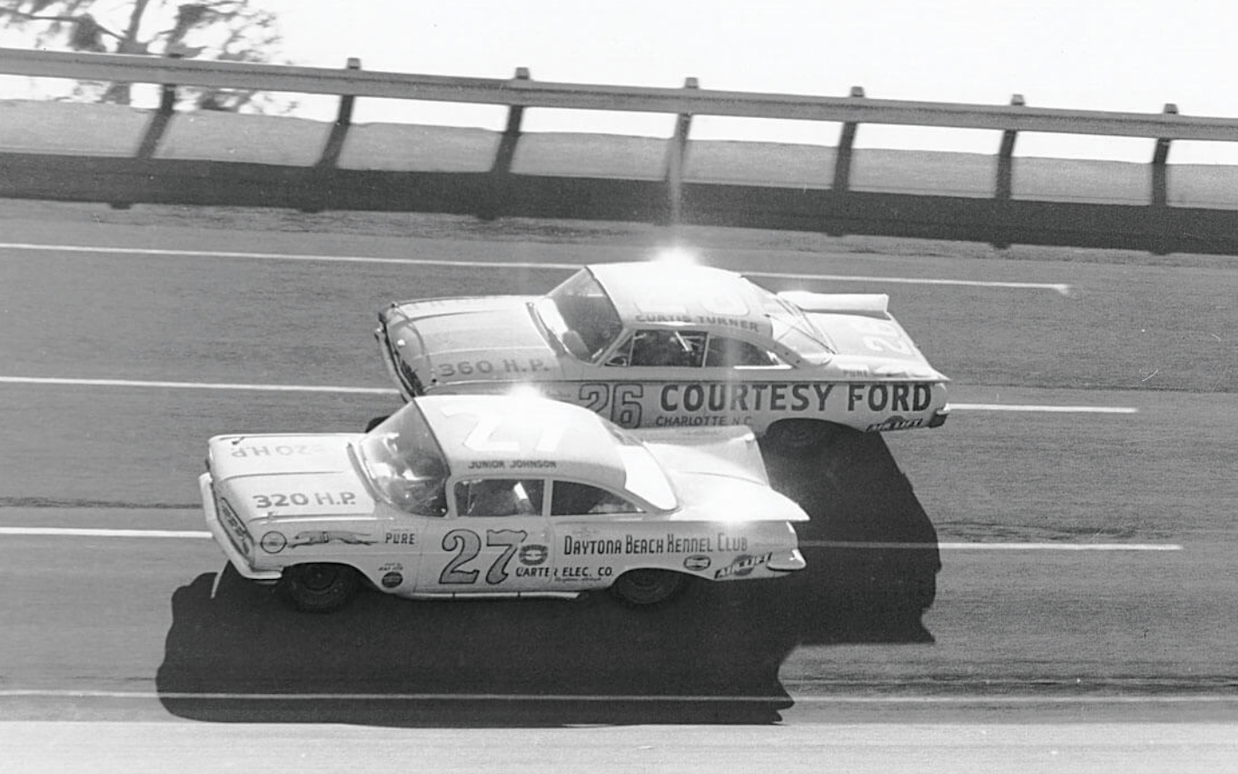 nascar 1960s - 320 H.P Pere Courtesy Ford 27 Daytona Beach Heel Llu Cartelles Co