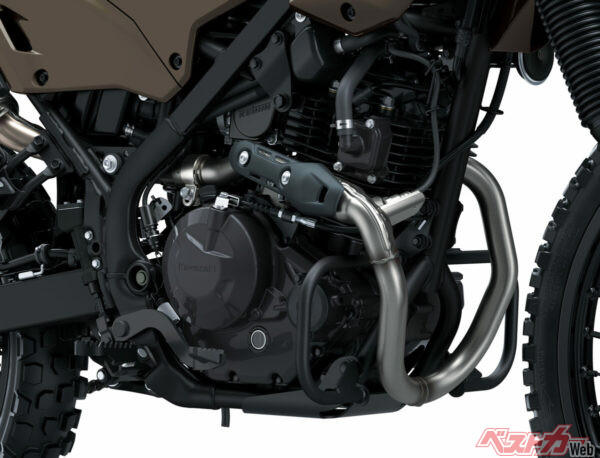 カワサキ新型「KLX230 DF」登場！ 無骨×実用のデュアルパーパス