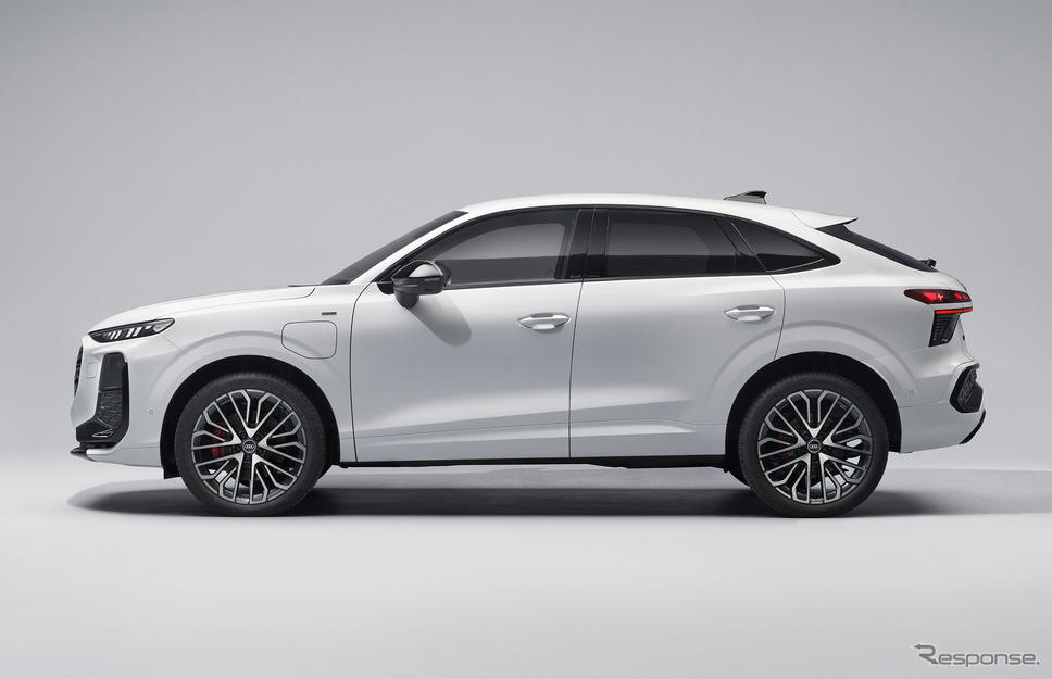 アウディ『Q3スポーツバック』新型、クーペ風デザインと電動化を強化…PHEVはEV航続118km