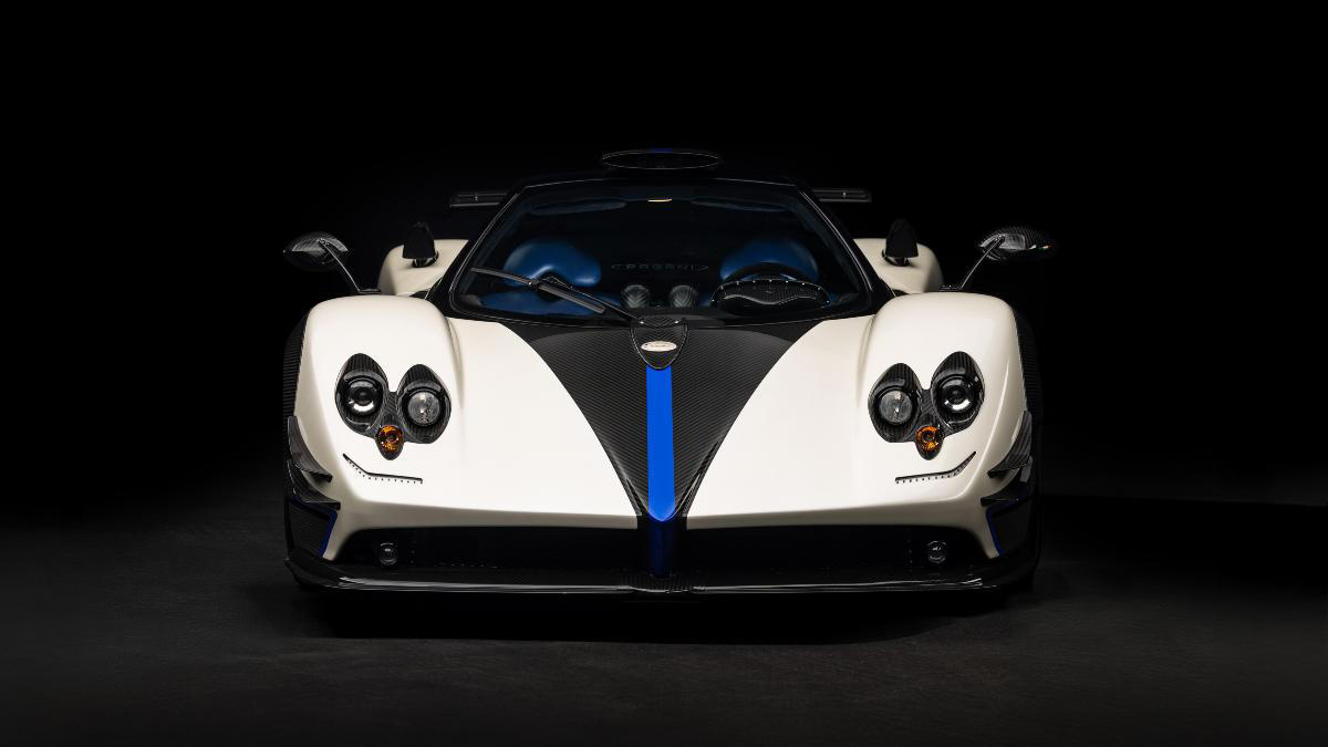 The 2006 Pagani Zonda Riviera in Photos