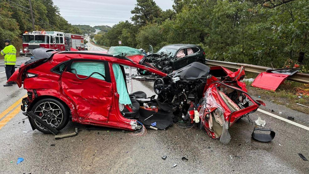 Crash shuts down Route 6 in Bourne