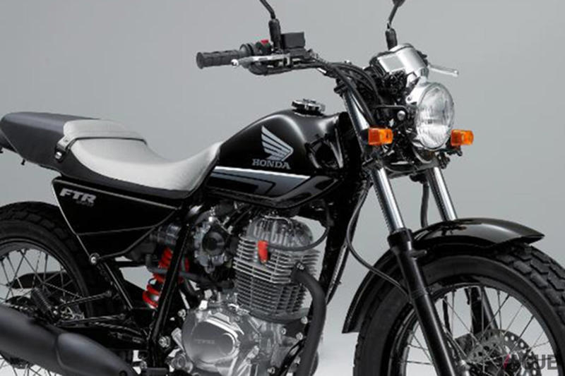 走りもスタイルも妥協ナシ！ 扱いやすさとファッション性を両立した「トラッカースタイル」バイク3選