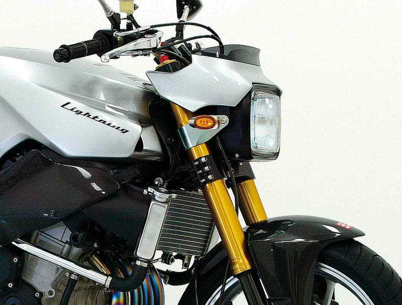 ヨシムラ「ライトニング」解説｜コンプリートマシン唯一の“タンデム”を意識した、幻のネイキッドスポーツ