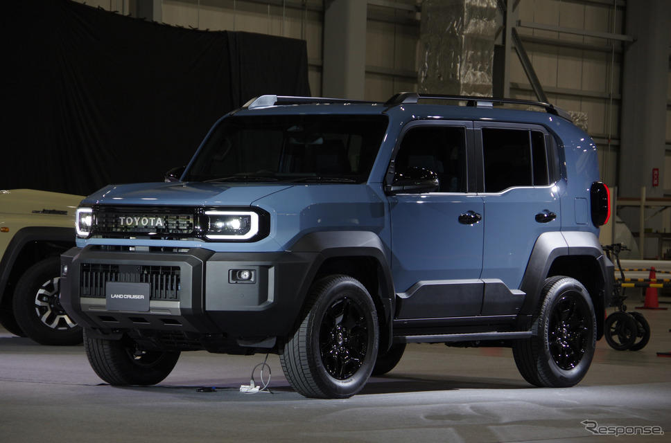 【トヨタ ランドクルーザーFJ】「ランクルらしさ」と“サイコロ”を融合した小さいランクル、デザインの肝