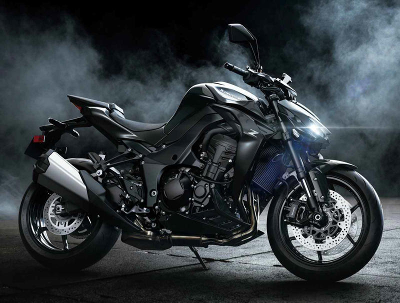【価格・発売時期発表！】カワサキ「Z1100」「Z1100 SE」スーパーネイキッドの頂点に君臨する新世代の“SUGOMI”を詳細解説！