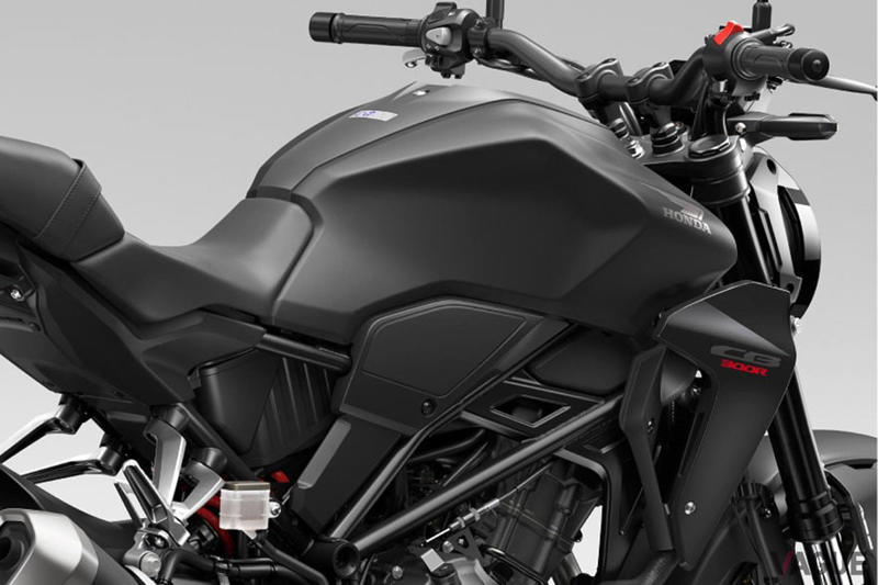 軽快にワインディングを楽しめるよね! スポーツ走行だって得意な「小型二輪」国内メーカーのニーハン「ネイキッド」3選