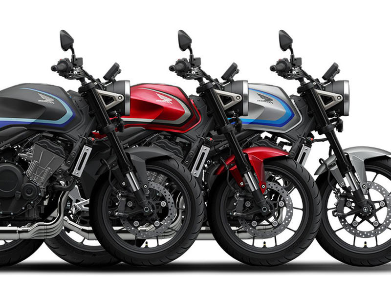 【国内400版にも期待!】ホンダ「CB500 SUPER FOUR」のカラバリ判明! 気になる最新情報＆追加写真もチェック!