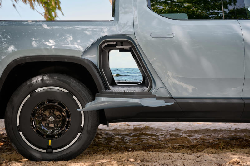 1,025-hp Rivian R1T quad pickup serves up tech and quirky personality
