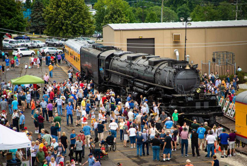 When will massive Big Boy locomotive begin coast-to-coast tour? CEO hints at timeline