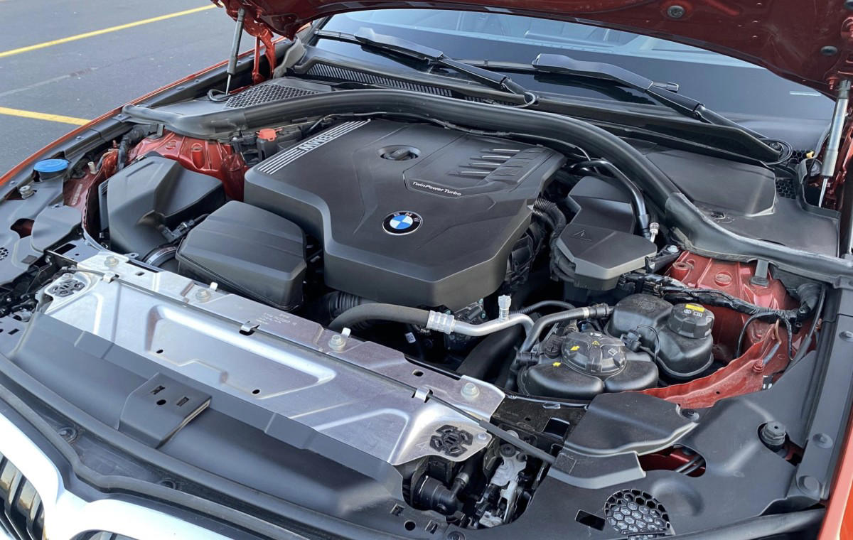 BMW faces class action lawsuit over faulty oil filter housings