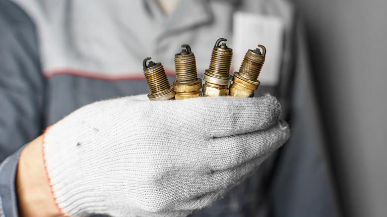 What's the average lifespan of a spark plug? Here's how long one should last
