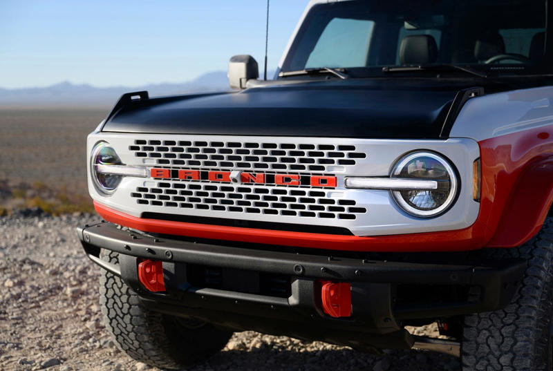 View Photos of the 2025 Ford Bronco Stroppe Edition